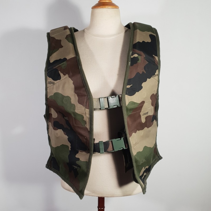 GILET D’ASSAUT FRANCAIS CAMOUFLAGE CENTRE EUROPE TAILLE GT FABRICATION SEYNTEX 2002